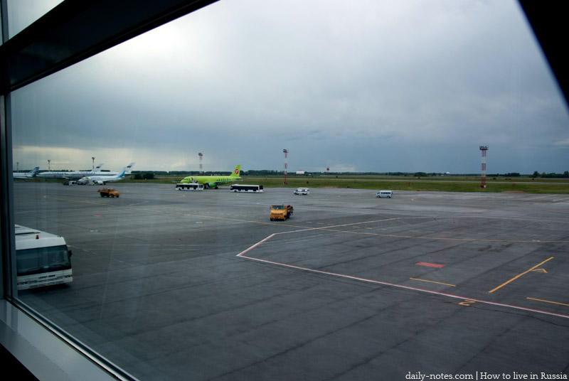 Tolmachevo takeoff runway view